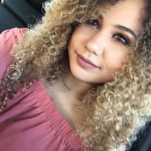 Meet your Posher, Krystal